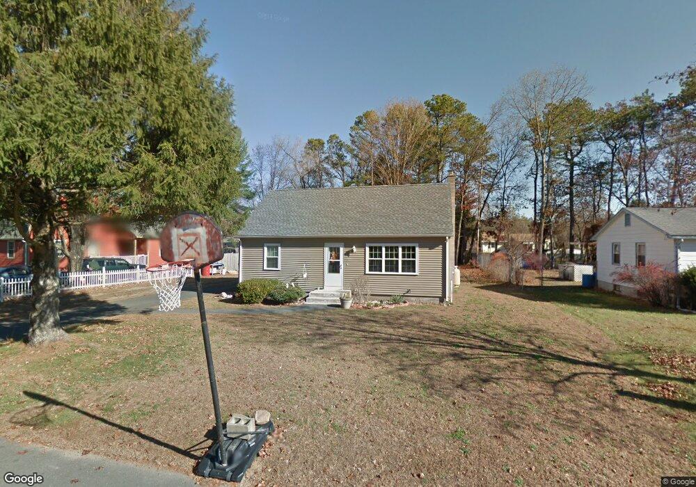 9 Beyer Dr, Easthampton, MA 01027 - photo 1