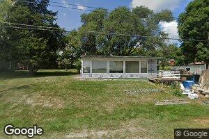 1018 S River Dr, Princeton, IA 52768