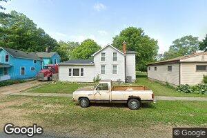 135 S Walnut St, Franklin Grove, IL 61031