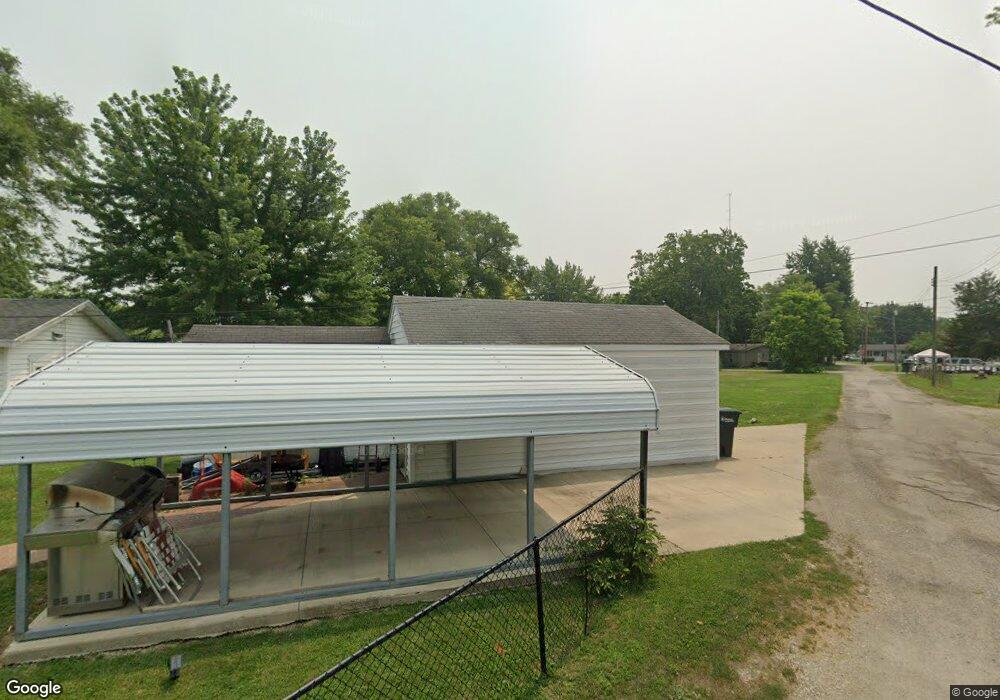 1517 W 16th St, Muncie, IN 47302 - photo 1