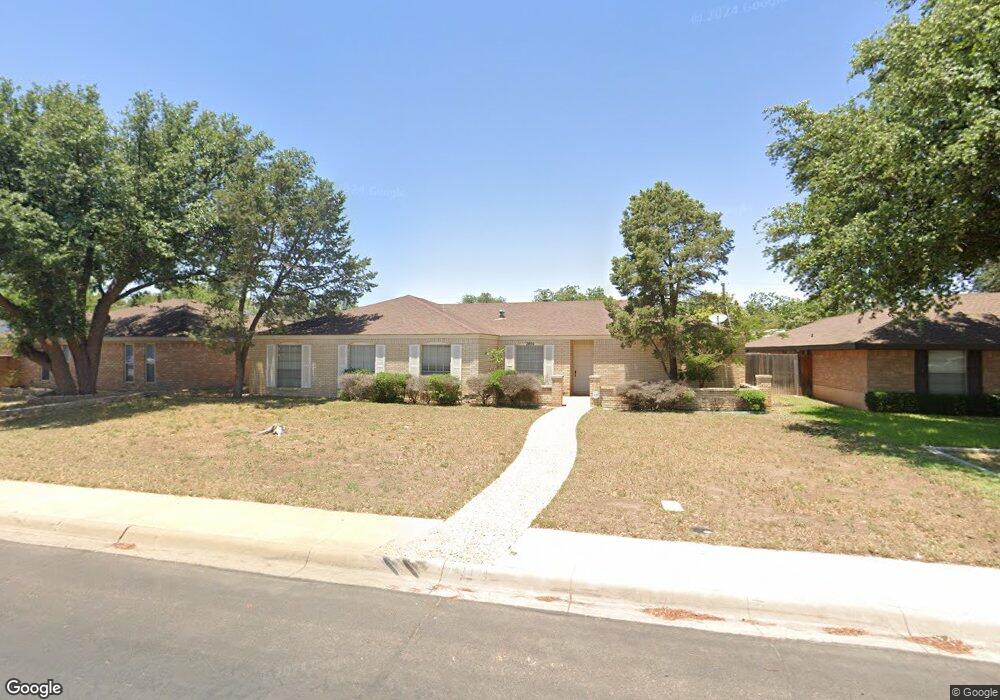 2404 Maxwell Dr, Midland, TX 79705 - photo 1