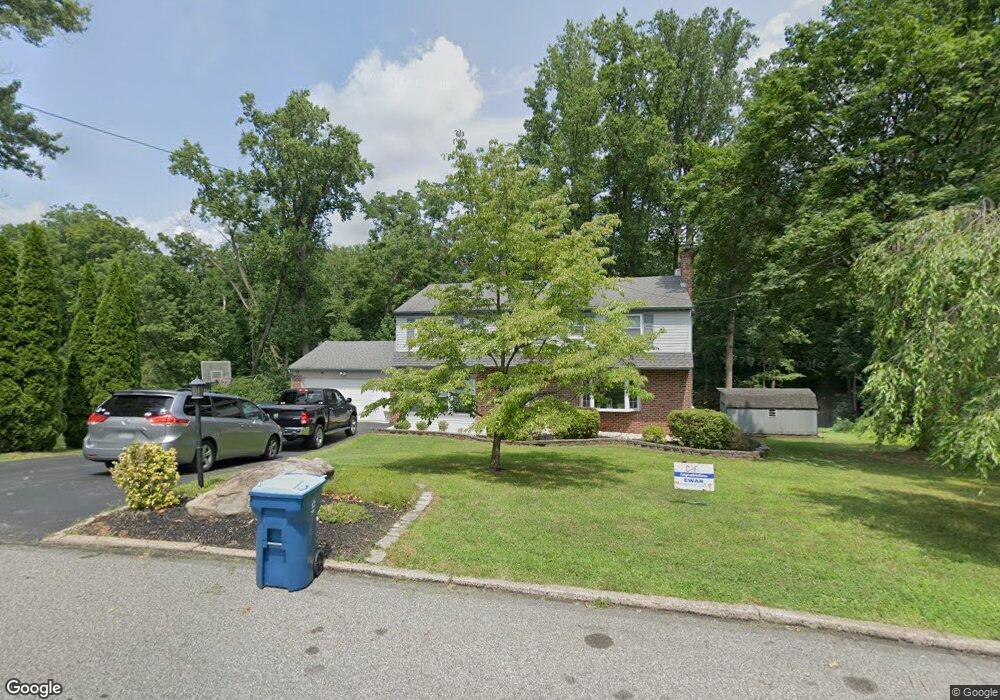 711 Edward Ln, West Chester, PA 19382 - photo 1