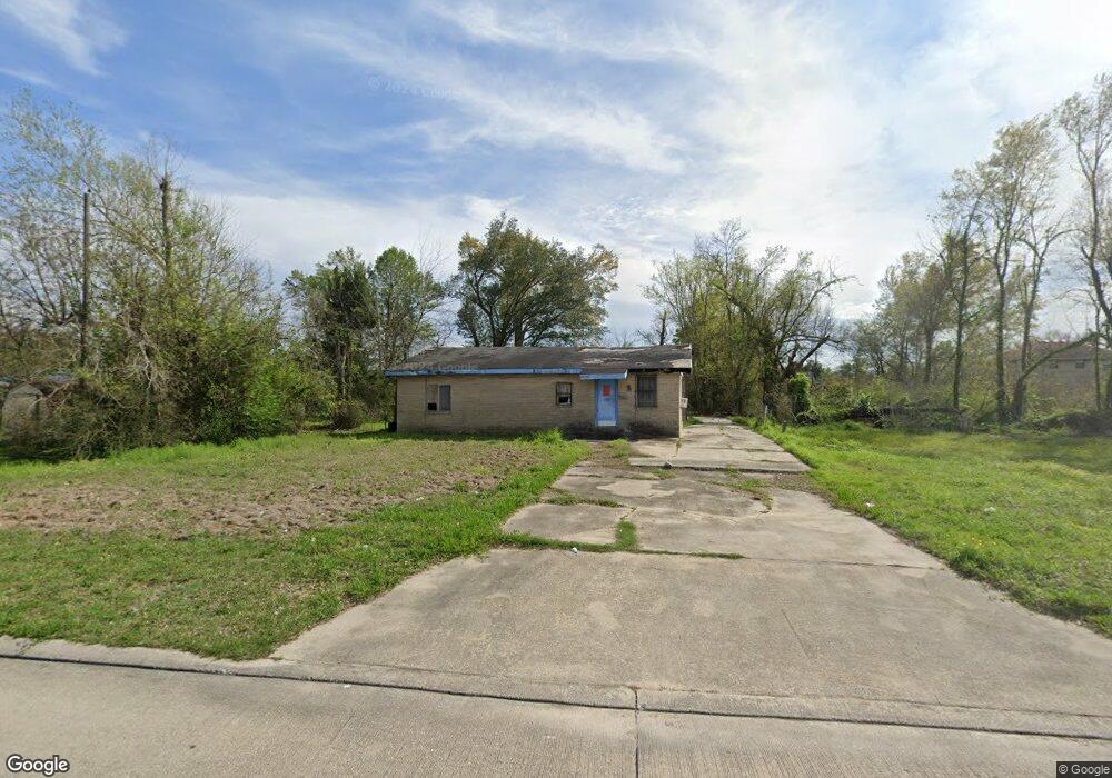 2334 9th St, Lake Charles, LA 70601 - photo 1