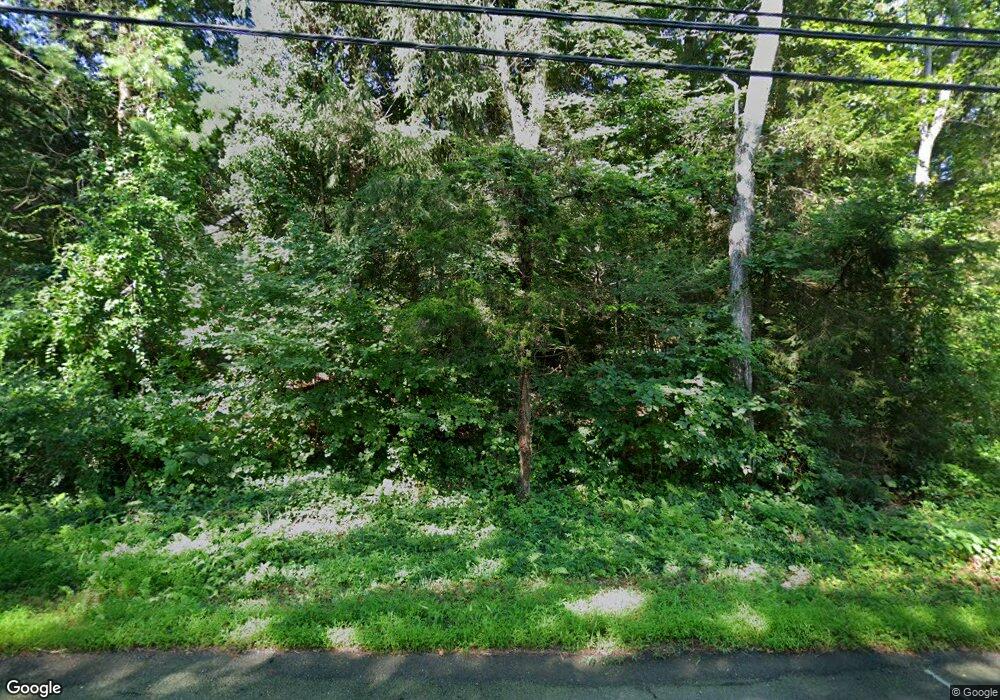 3090 Long Hill Rd, Guilford, CT 06437 - photo 1