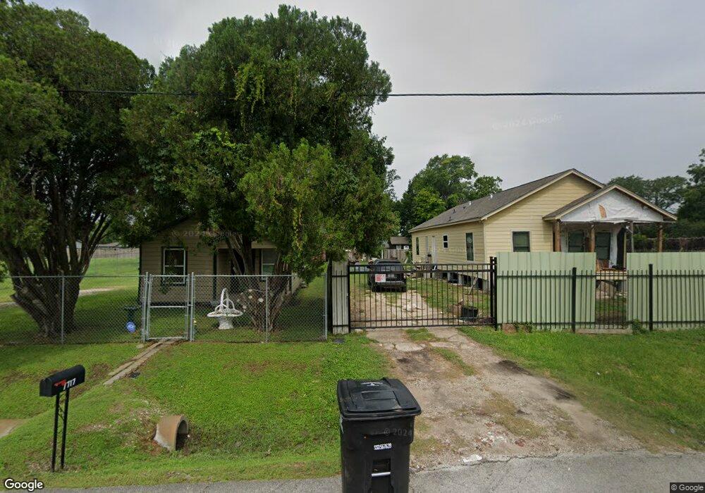 7723 Peachtree St, Houston, TX 77016 - photo 1