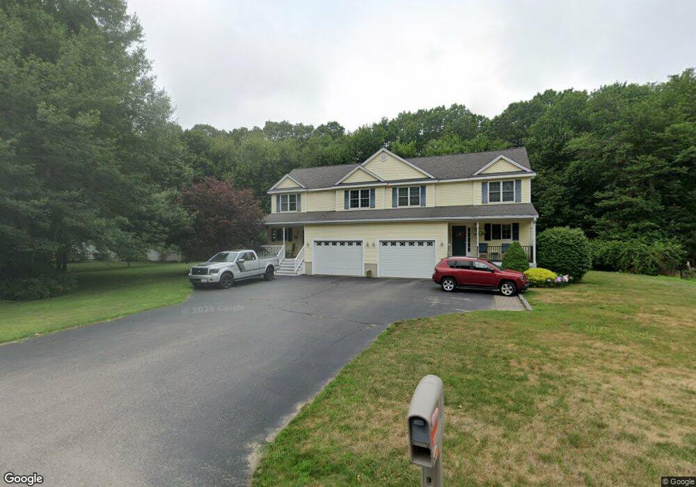 82 Mechanic St unit B, Foxboro, MA 02035 - photo 1