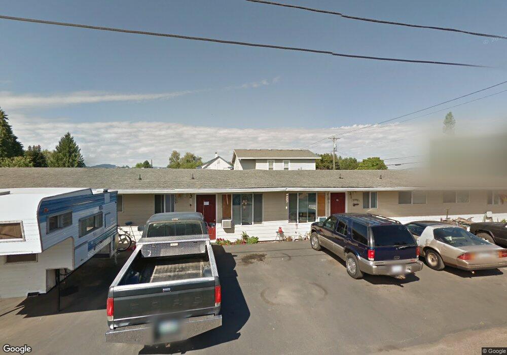 141 S Scott St, Carlton, OR 97111 - photo 1