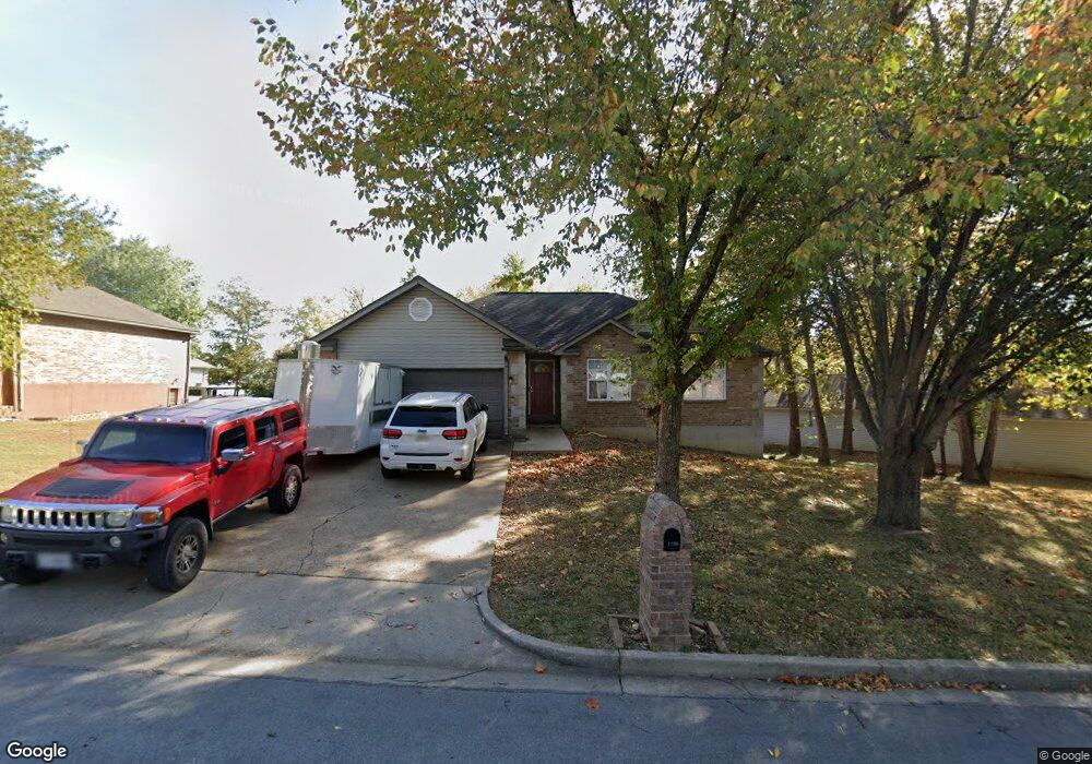 1206 Devonshire Ln, Rolla, MO 65401 - photo 1