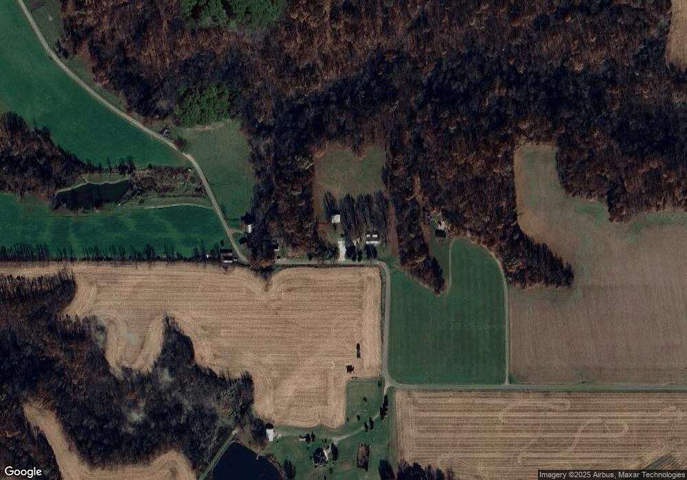 1816 W Snoddy Rd, Covington, IN 47932 - photo 1