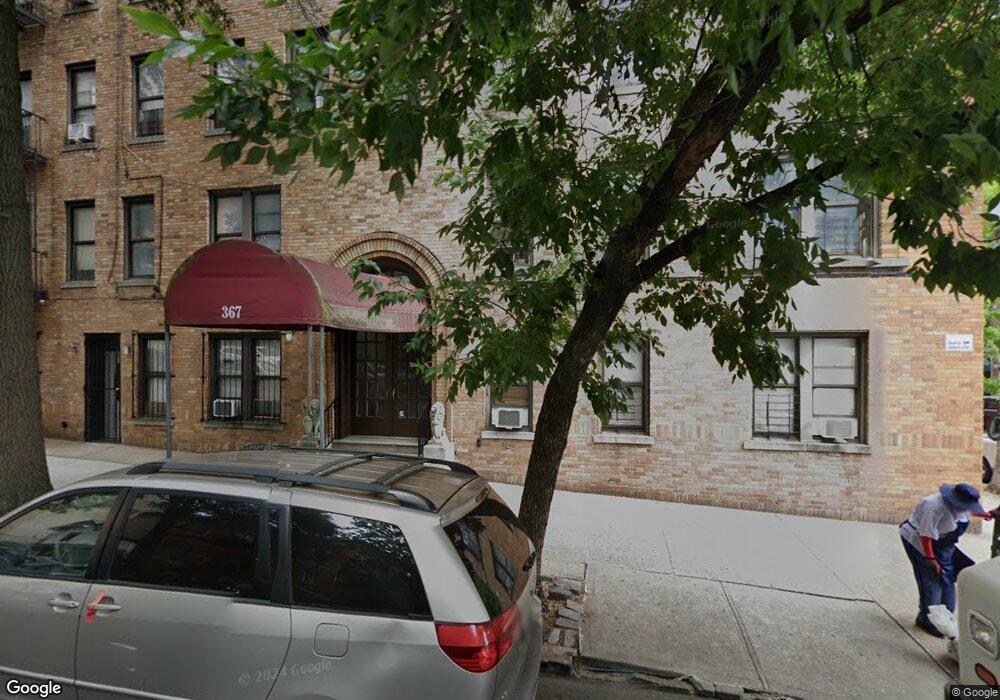 367 E 201st St unit C3, Bronx, NY 10458 - photo 1