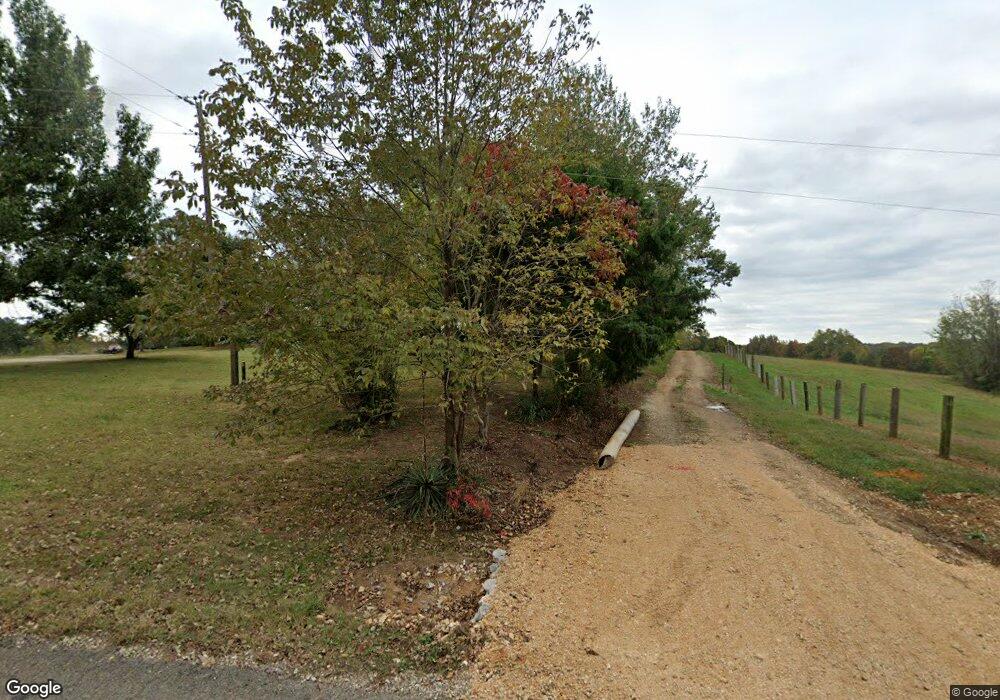 150 Porter Norwood Rd, Mansfield, TN 38236 - photo 1