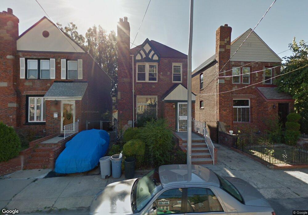 11942 178th St, Jamaica, NY 11434 - photo 1