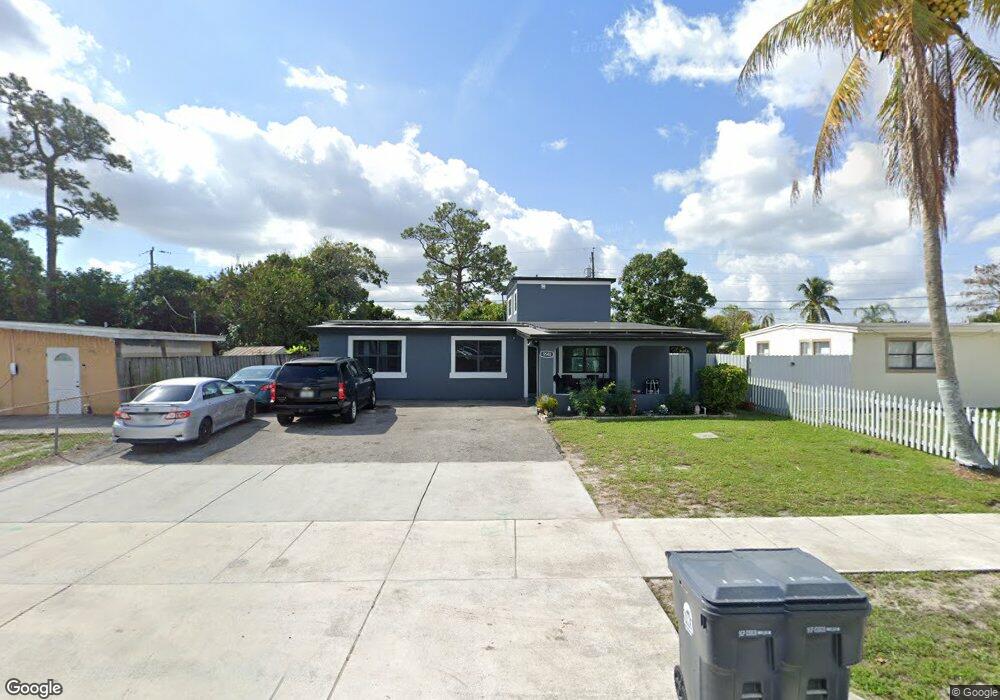 5548 Purdy Ln, West Palm Beach, FL 33415 - photo 1