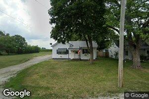 290 S 1st St, Sheldon, IL 60966
