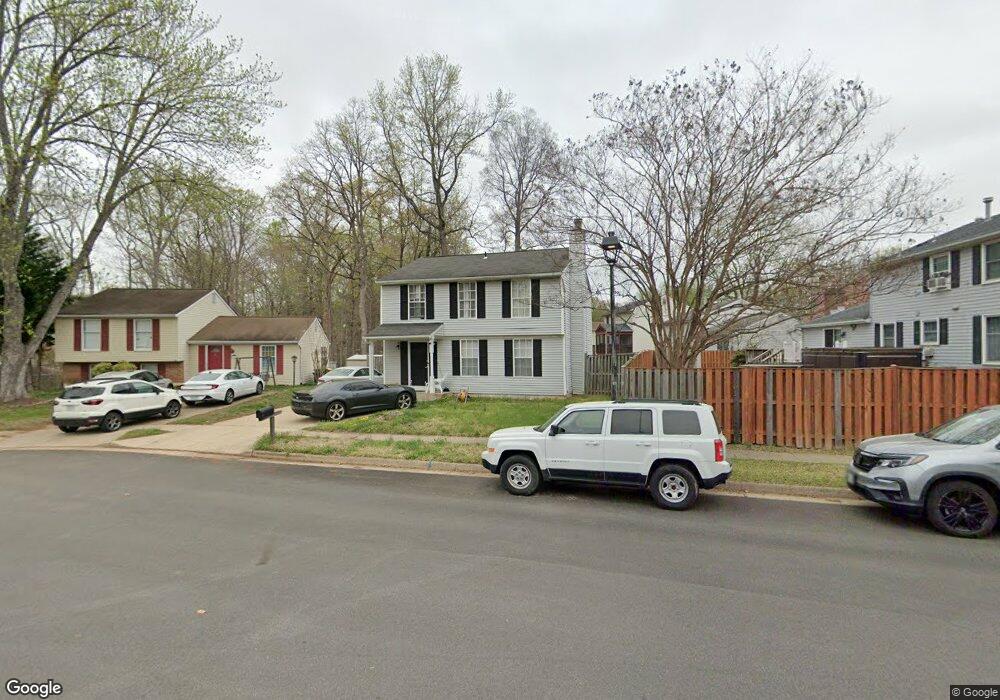 9105 Colgrove Ct, Lorton, VA 22079 - photo 1