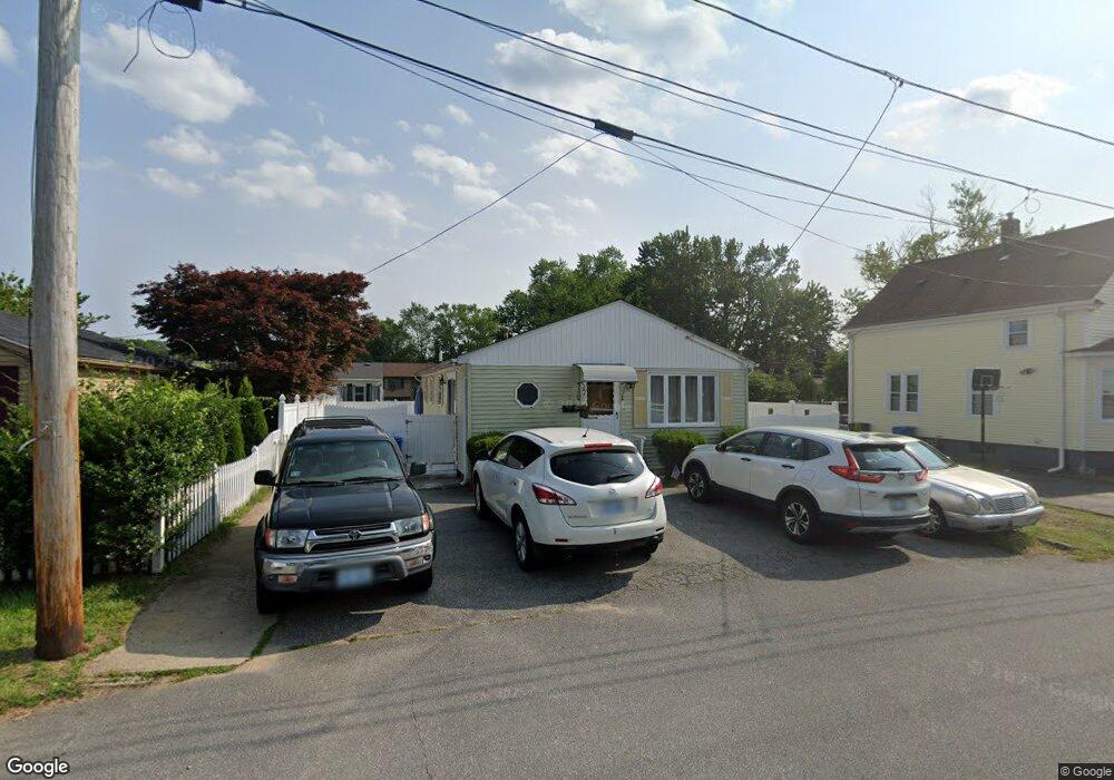 7 Barrett St, Cranston, RI 02910 - photo 1