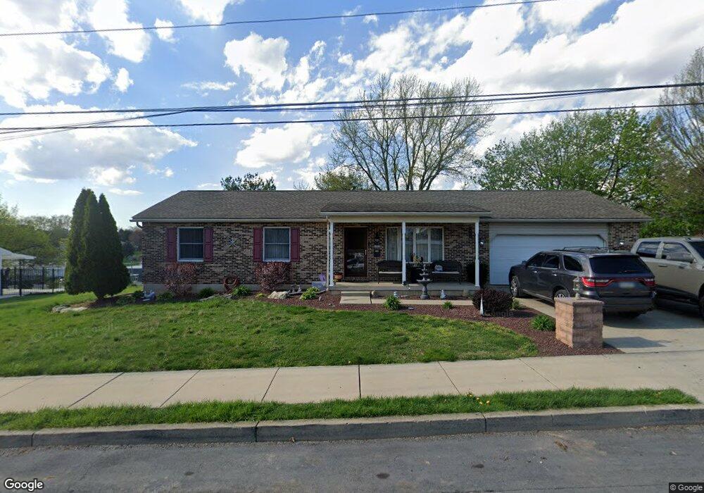 1021 W Cedar St, Allentown, PA 18102 - photo 1