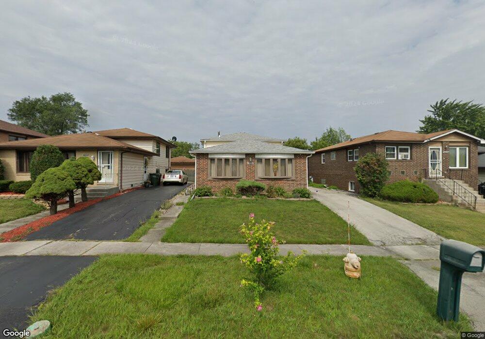 18040 Birch Ave, Country Club Hills, IL 60478 - photo 1