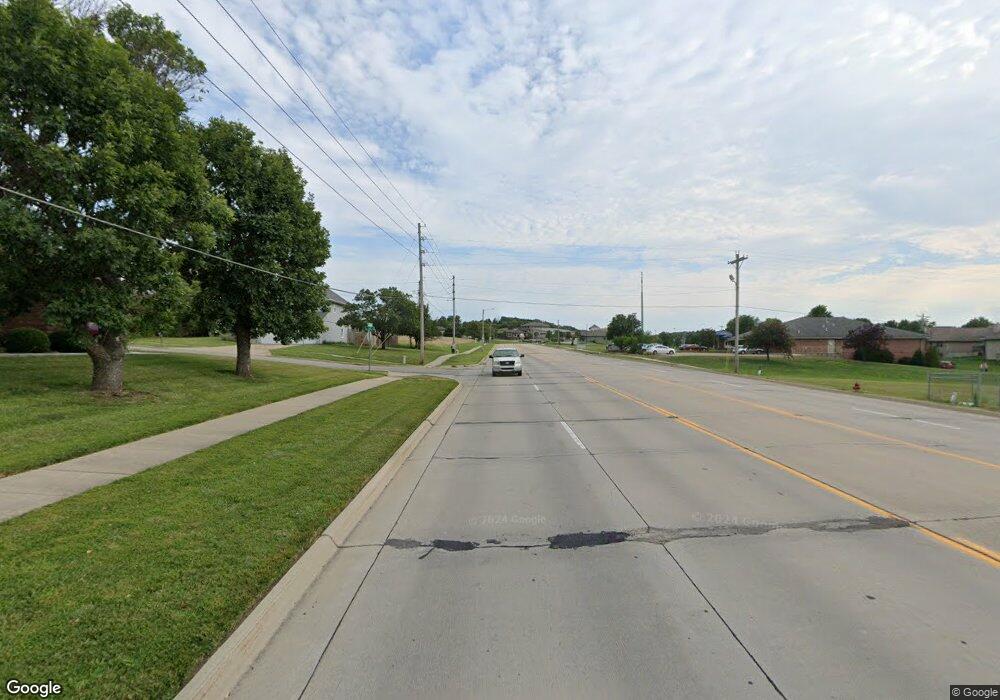 3375 SW Fairlawn Rd, Topeka, KS 66614 - photo 1