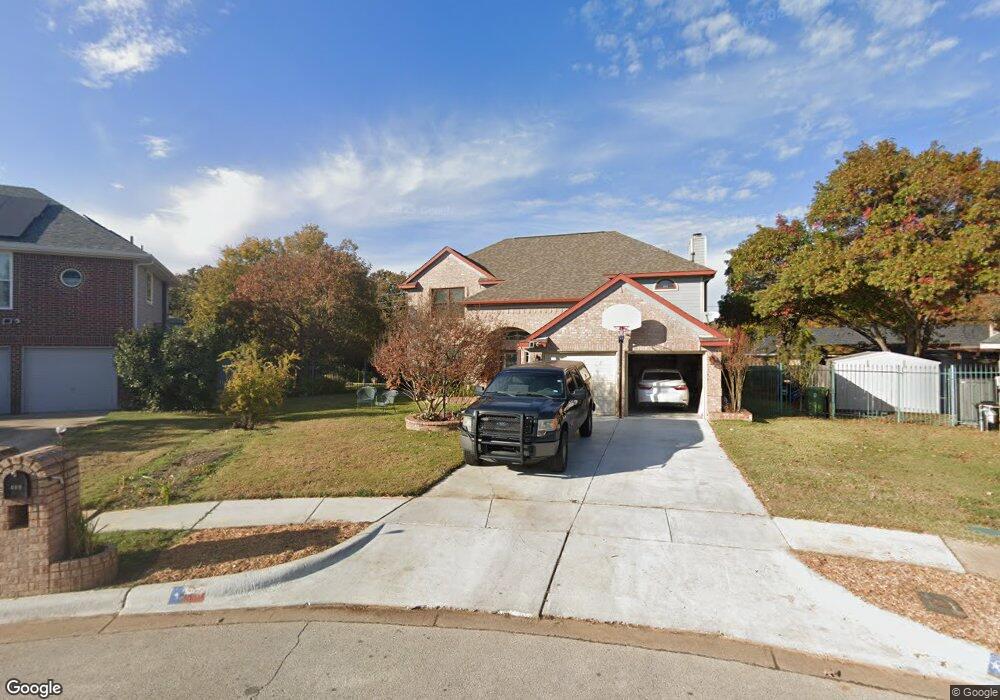409 Parkview Ct, Hurst, TX 76053 - photo 1