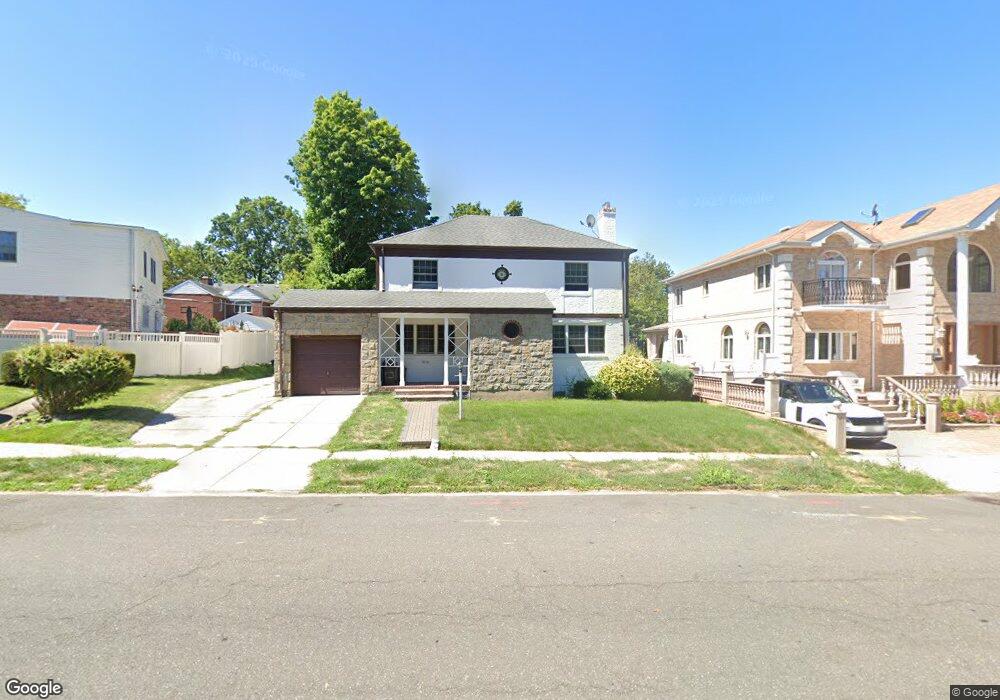 8218 193rd St, Hollis, NY 11423 - photo 1