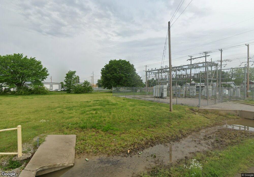 5722 S 45th West Ave, Tulsa, OK 74107 - photo 1