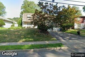 718 8th Ave, River Edge, NJ 07661