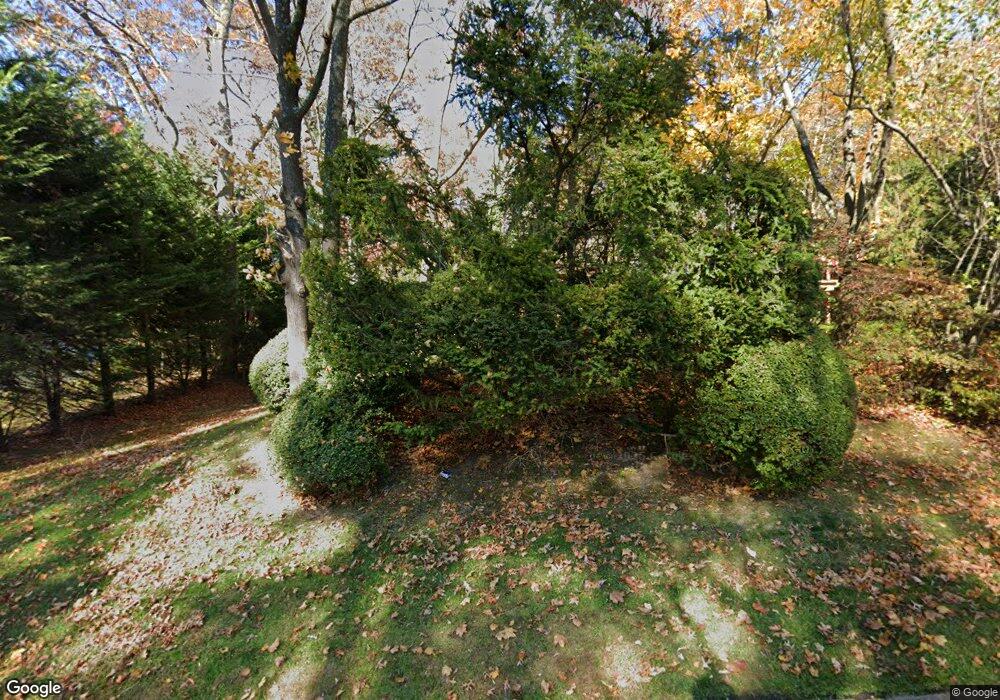 9 Daniel Ln, Dix Hills, NY 11746 - photo 1