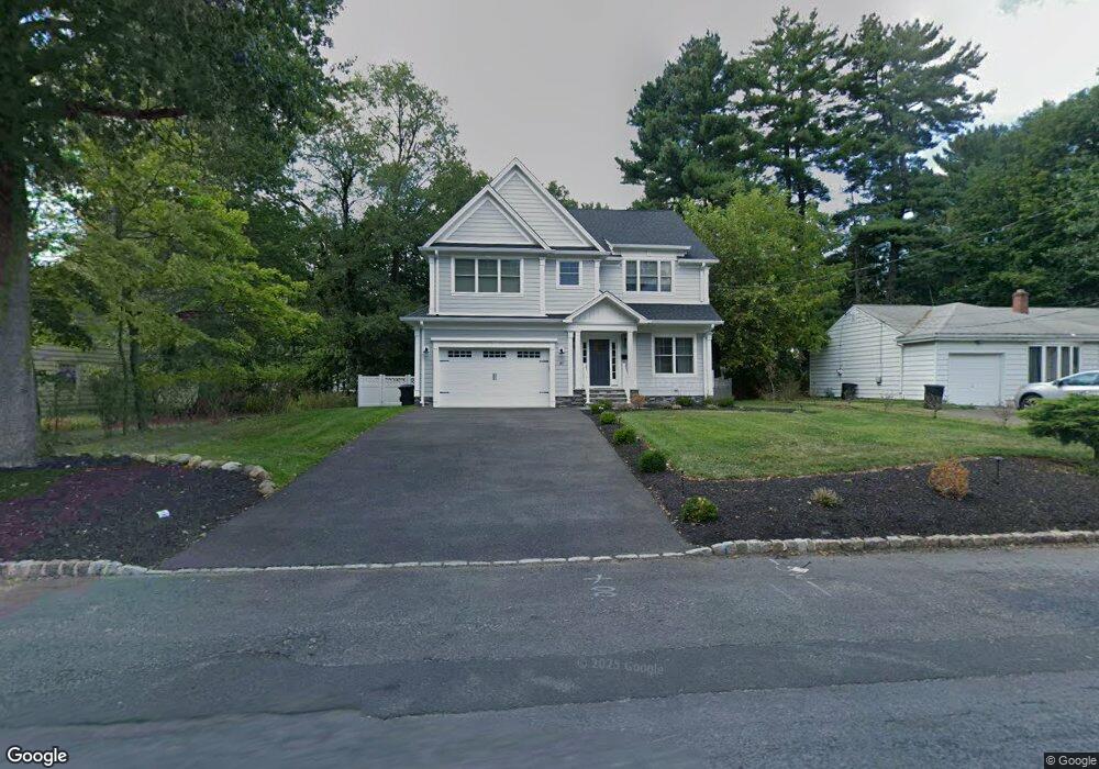 41 Fellswood Dr, Livingston, NJ 07039 - photo 1