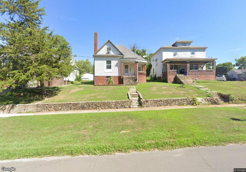 903 W Reed St, Moberly, MO 65270 - photo 1