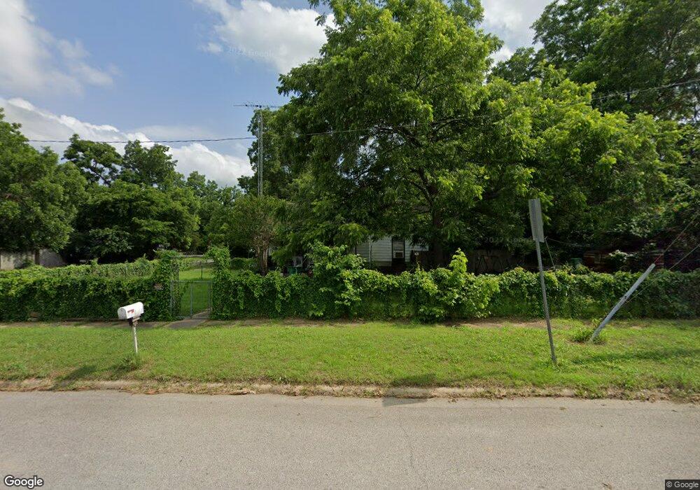 734 4th Ave NE, Ardmore, OK 73401 - photo 1