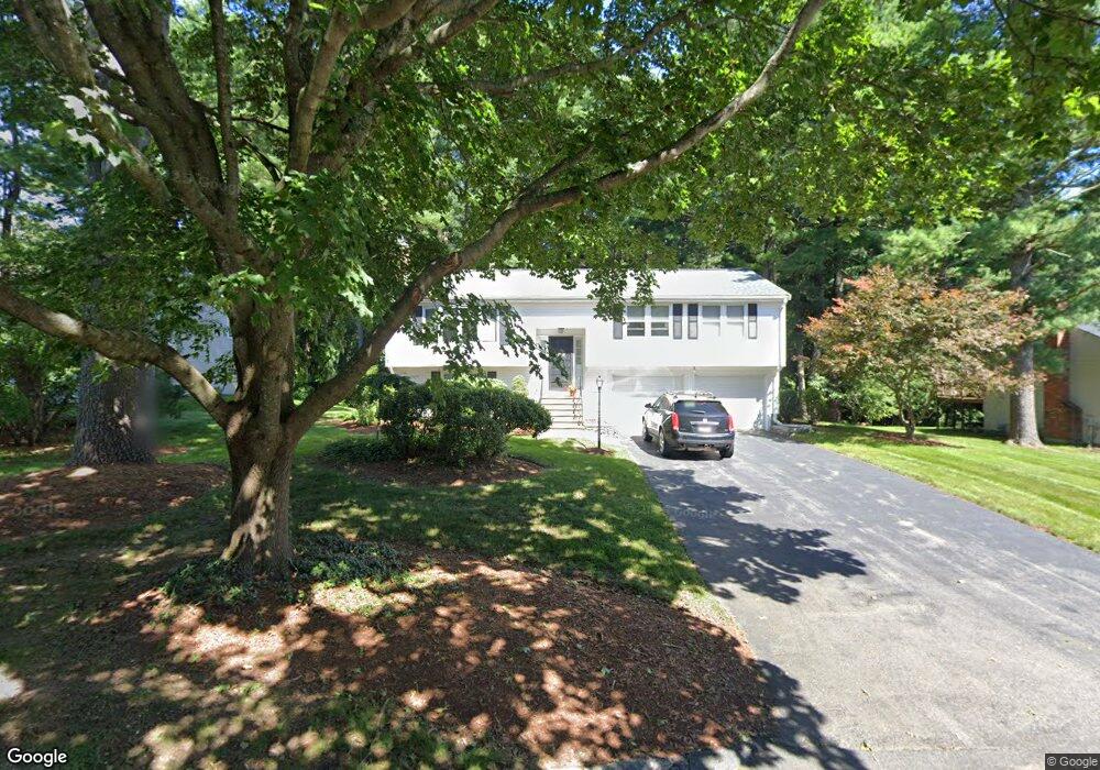 5 Potter Cir, Northborough, MA 01532 - photo 1