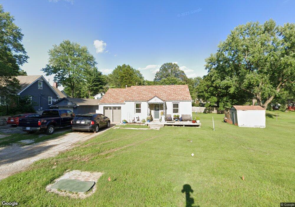 5721 Monrovia St, Shawnee, KS 66216 - photo 1