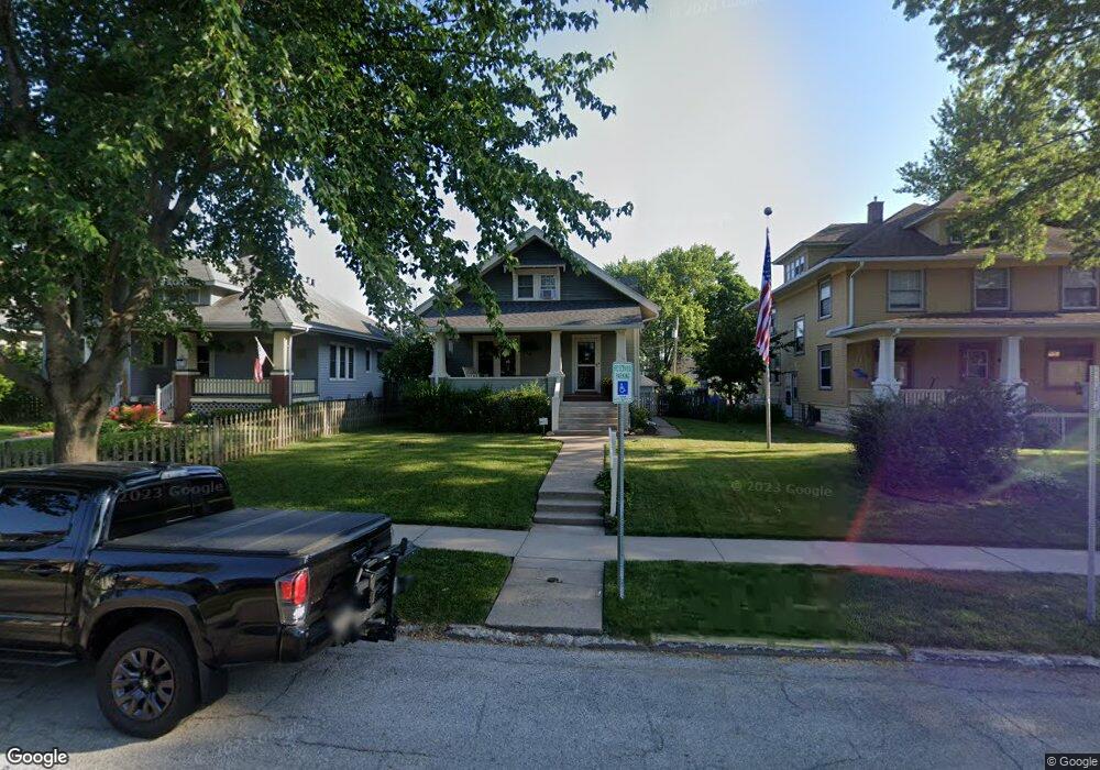 1116 W 17th St, Davenport, IA 52804 - photo 1