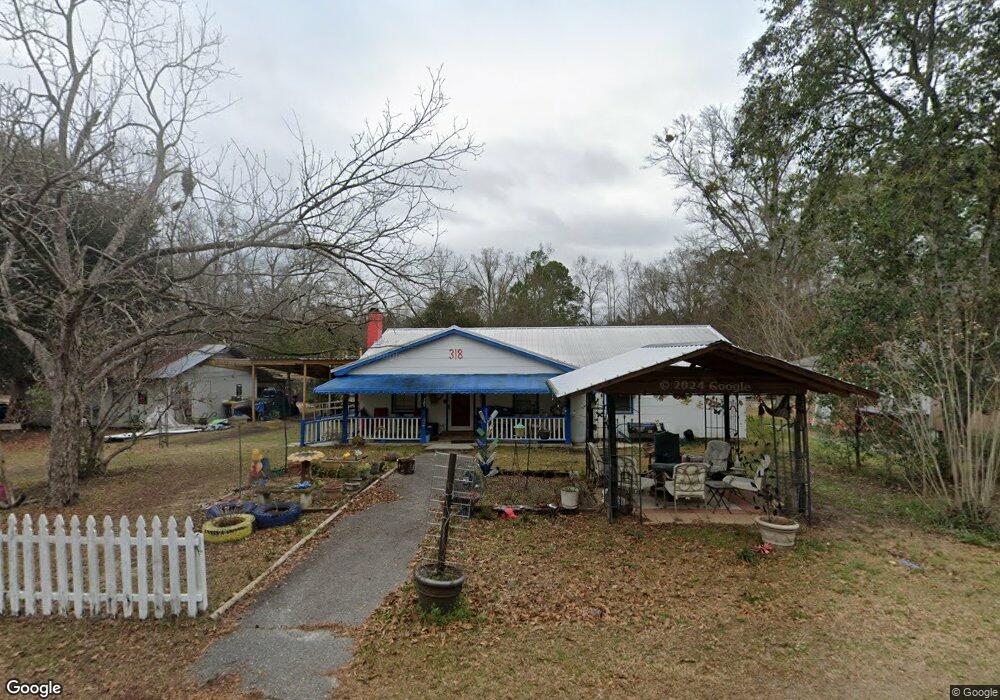 318 E Oconnor St, Mount Vernon, GA 30445 - photo 1