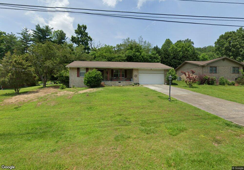 311 Callan Dr, Rossville, GA 30741 - photo 1