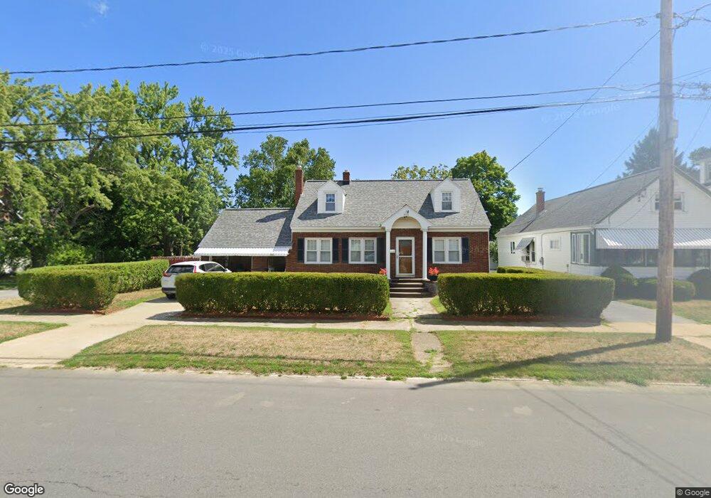 905 Vischer Ave, Schenectady, NY 12306 - photo 1