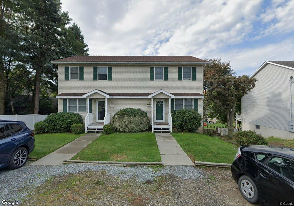 6 Scott St unit 8, Moosic, PA 18507 - photo 1