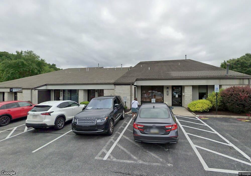 4667 West Chester Pike unit 4667A, Newtown Square, PA 19073 - photo 1