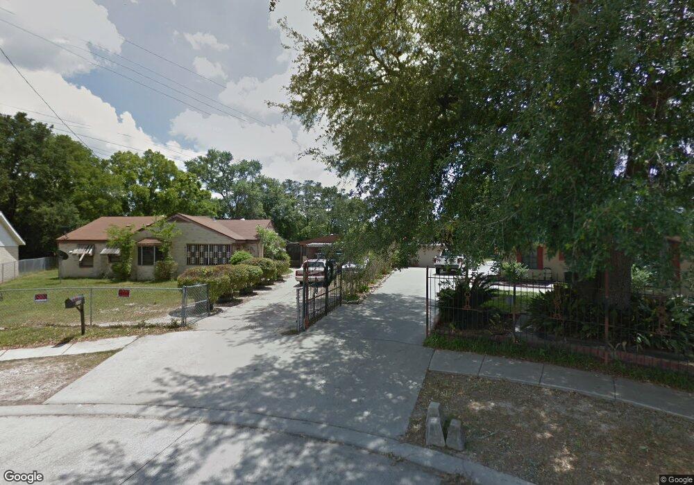 310 Gelpi Dr, Lake Charles, LA 70615 - photo 1