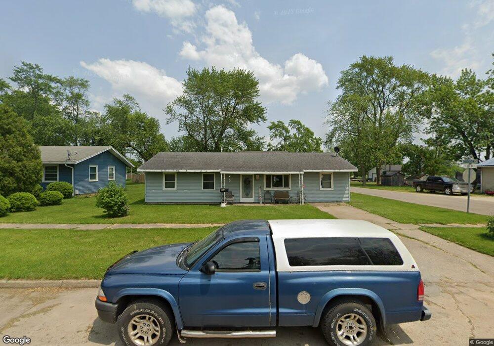 753 S Elm St, Nappanee, IN 46550 - photo 1