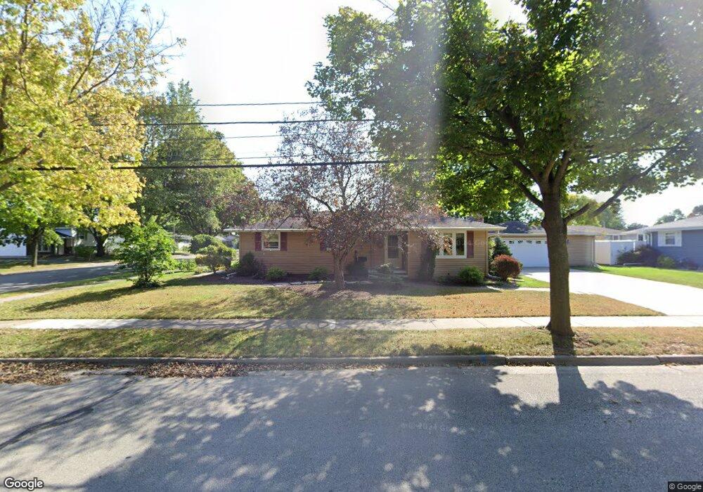 213 Wallace St, Combined Locks, WI 54113 - photo 1