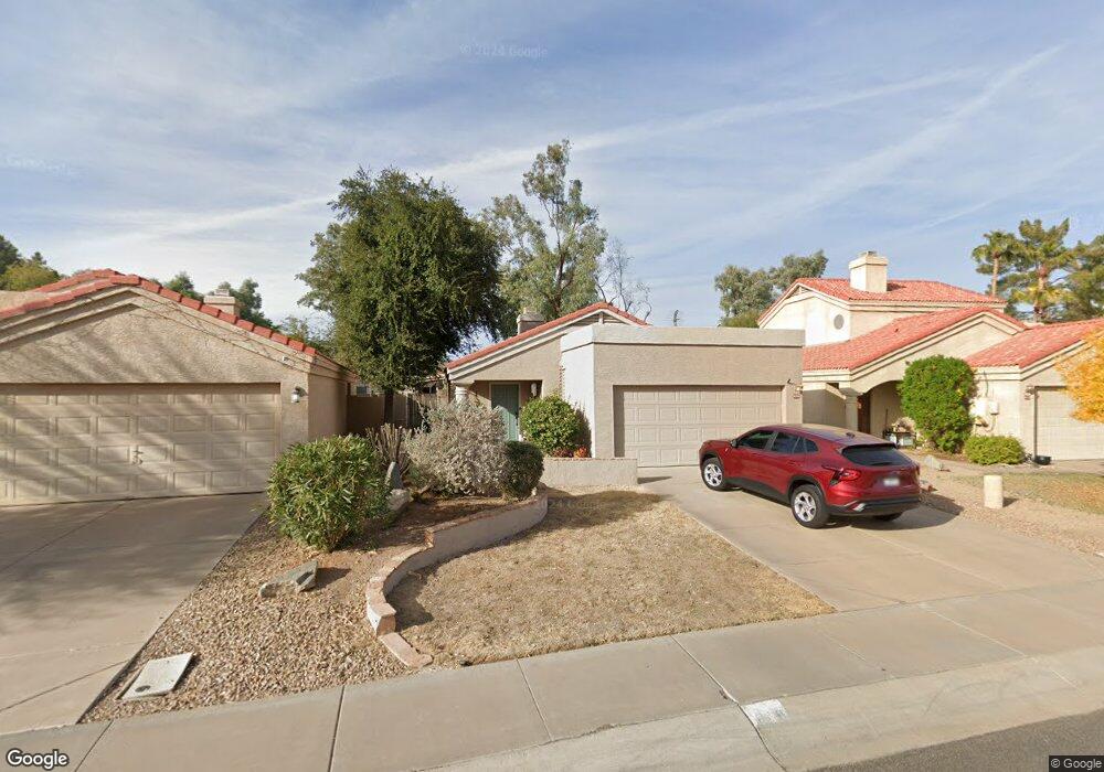 618 N Cobblestone St, Gilbert, AZ 85234 - photo 1