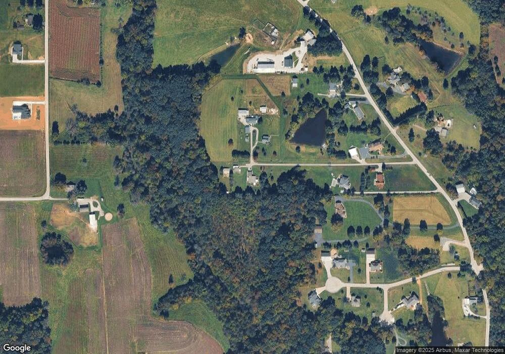 7301 Scottsville Rd, Floyds Knobs, IN 47119 - photo 1