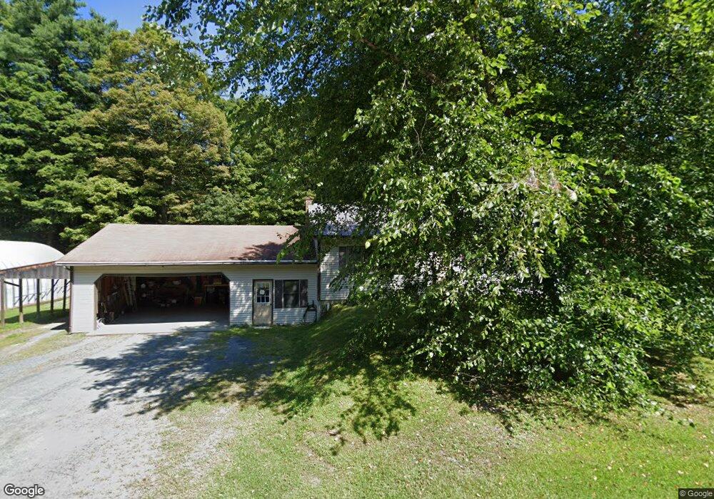 317 Rustic Rd, White River Junction, VT 05001 - photo 1