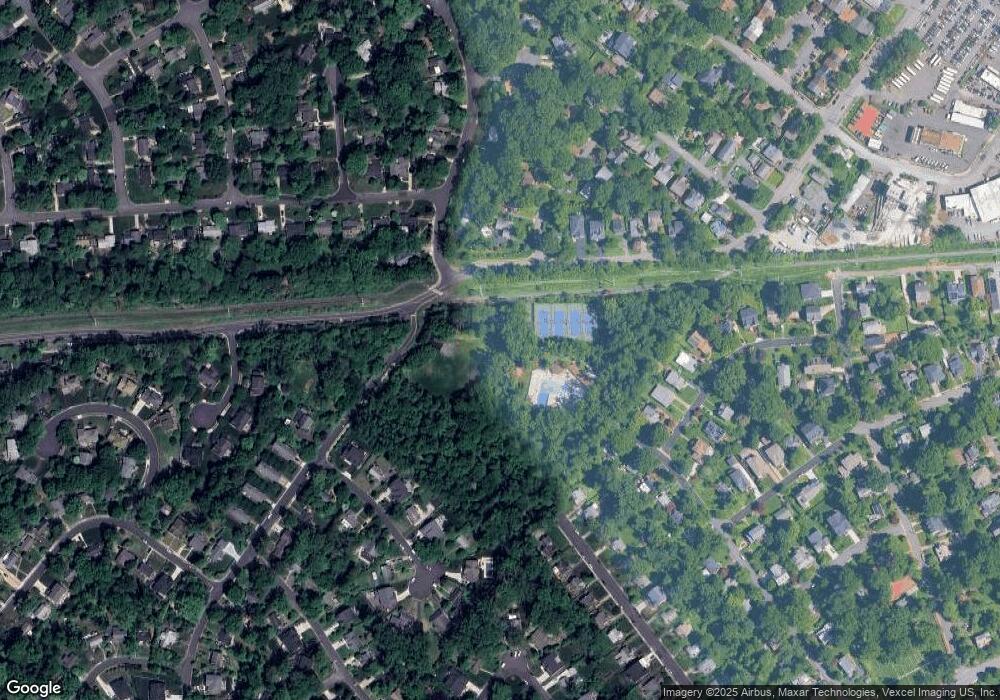 2463 Buckelew Dr, Falls Church, VA 22046 - photo 1