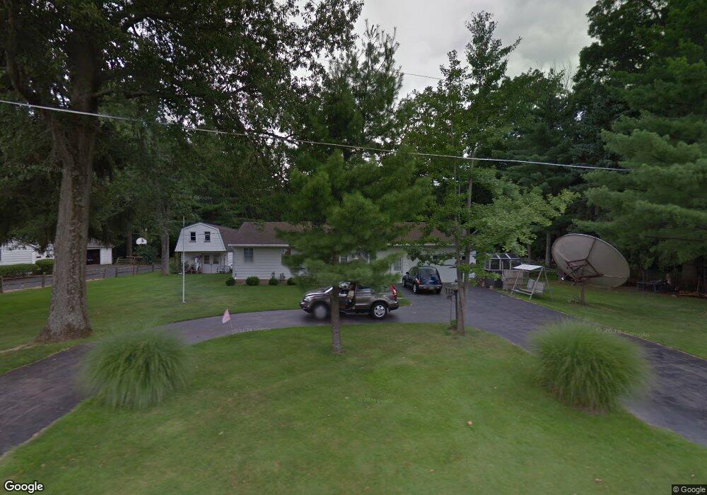 2327 Kerstetter Rd, Bucyrus, OH 44820 - photo 1