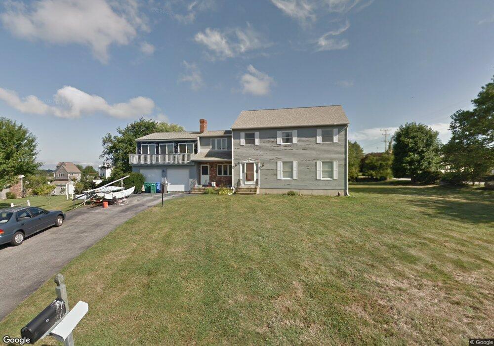 13 Oceanview Dr, Middletown, RI 02842 - photo 1