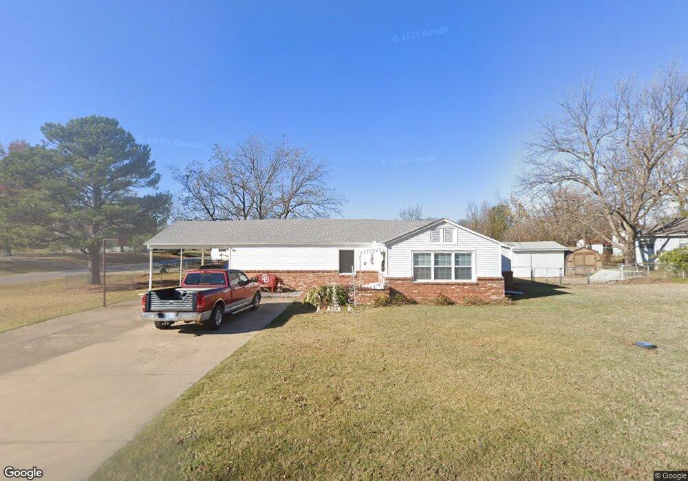 1003 N 6th St, Henryetta, OK 74437 - photo 1