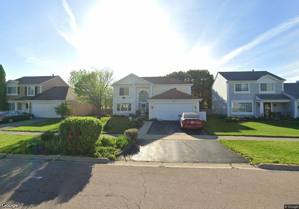 1581 Golden Oaks Pkwy, Aurora, IL 60506 - photo 1